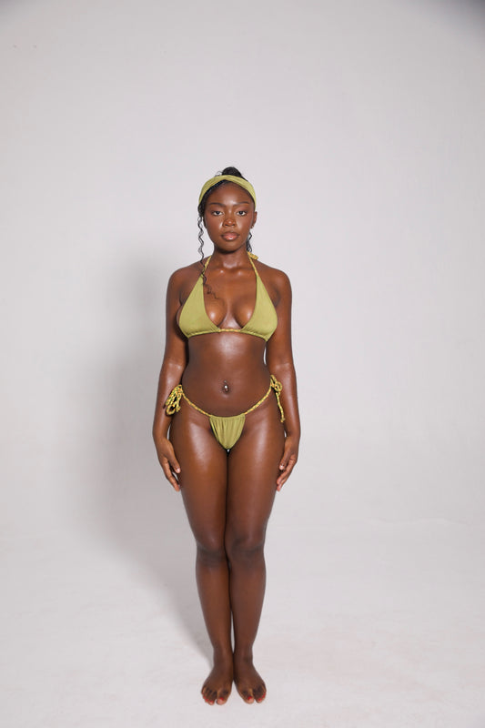 Snatch bikini only